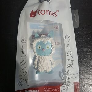 Tonies Blue and White Audio Character